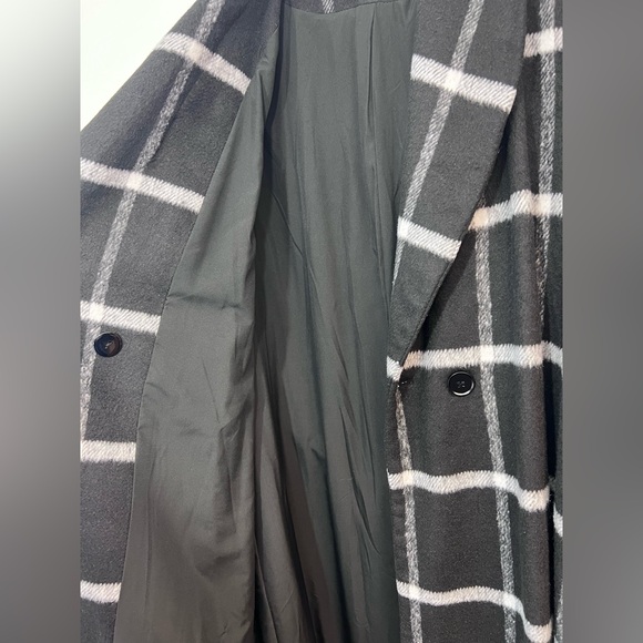 •new• BLOOMCHIC Plaid Coat - Picture 8 of 11